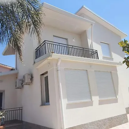 וילה Sun Sea House
